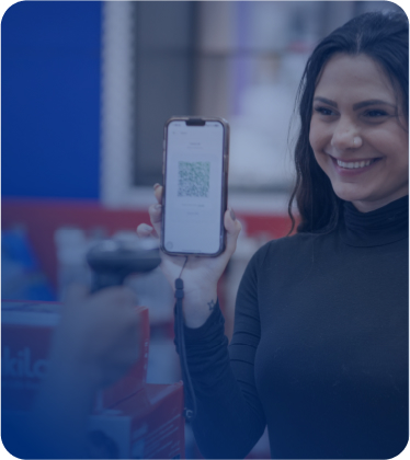 mujer con celular